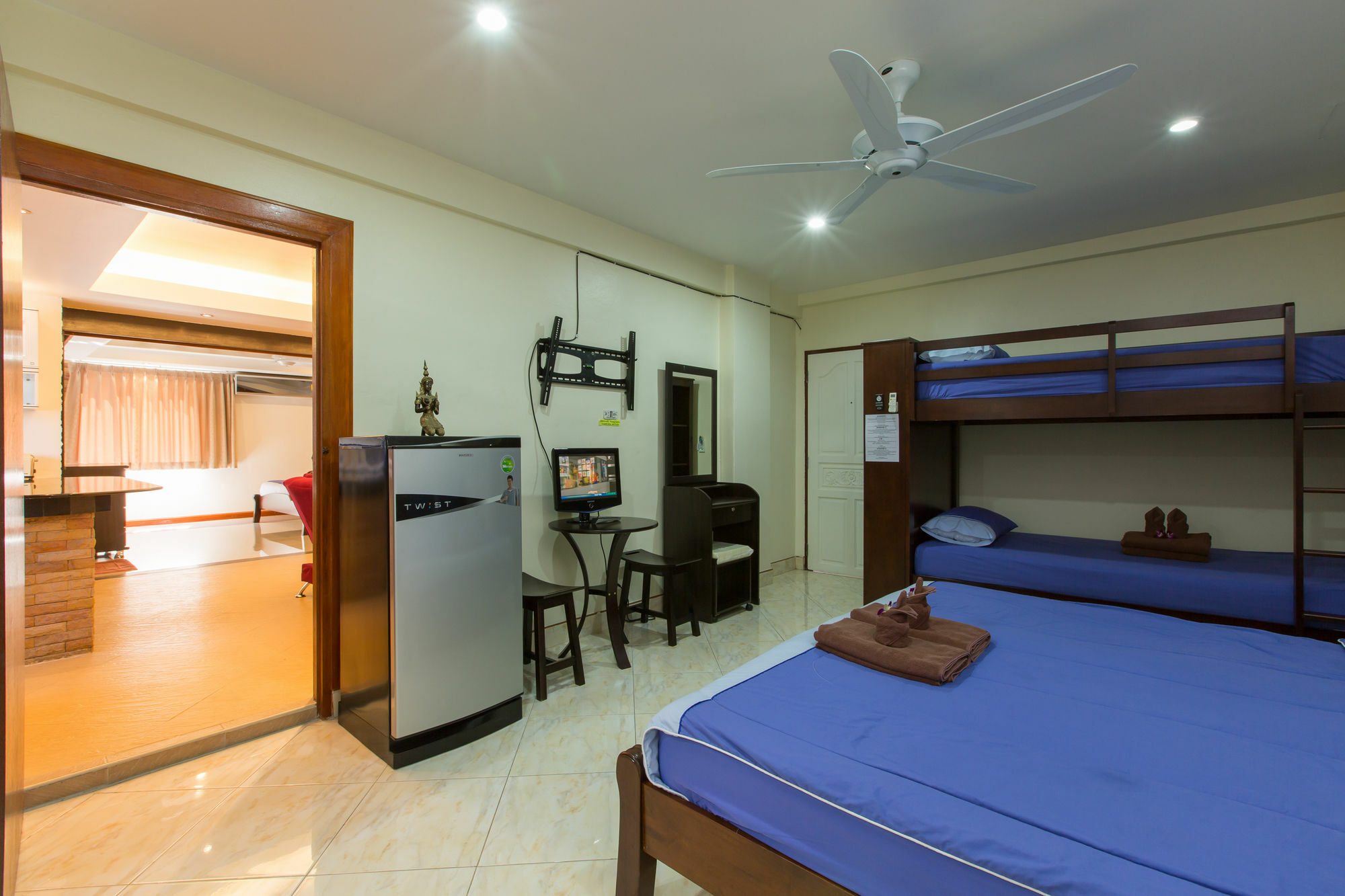 And Apartment Patong
